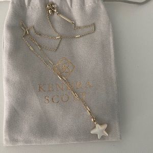 Kendra Scott necklace